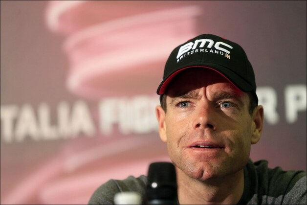 Cadel Evans tast wat in het duister over zijn vorm