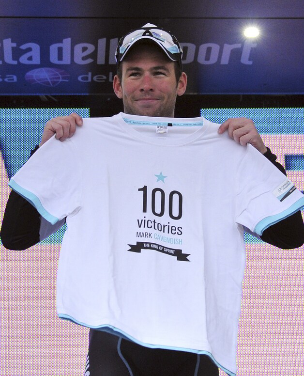 Voor Cavendish was dit zijn 100e UCI-zege
