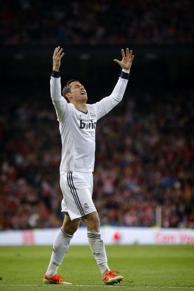 Ronaldo liep bijzonder gefrustreerd rond, maar kon wel de 1-0 in doel koppen.