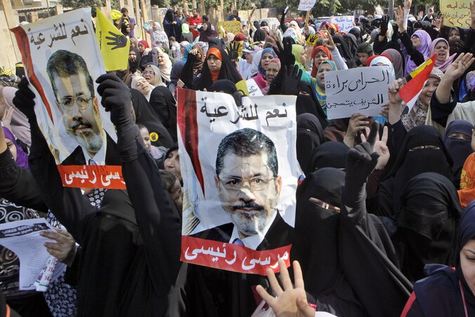 Aanhangers van de afgezette president Mohamed Mursi.