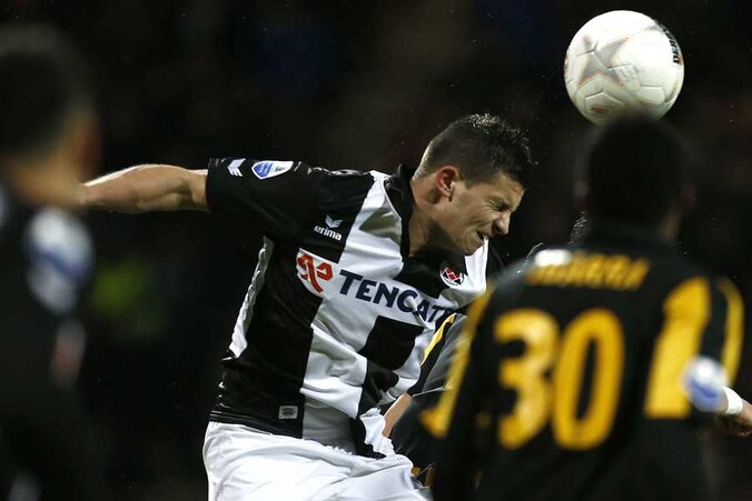 Brian Linssen was de man van de match voor Heracles.