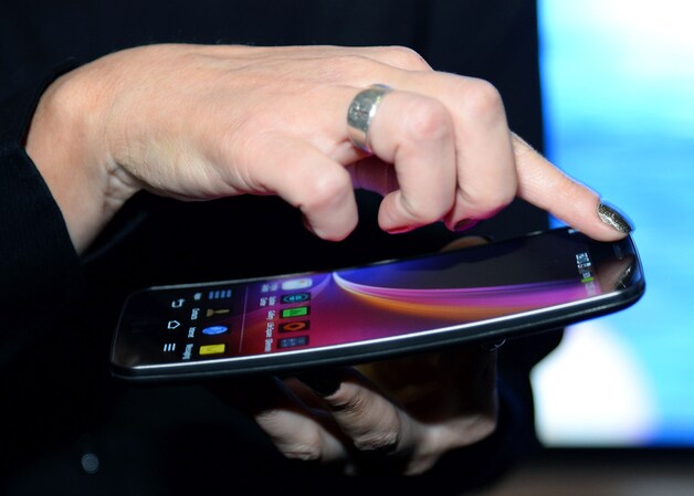 Ook flexibele smartphones ontbreken niet op de CES 2014.