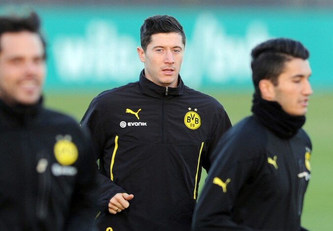 dortmund-spits Robert Lewandowski, die komende zomer overstapt naar Bayern München, voelt zich niet meer op zijn gemak.