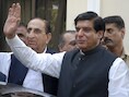 Het hoogste gerechtshof in Pakistan heeft de arrestatie gelast van premier Raja Pervez Ashraf en 15 anderen wegens corruptie.