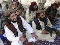 De vermoorde Taliban-leider Hakimullah Mehsud (links)