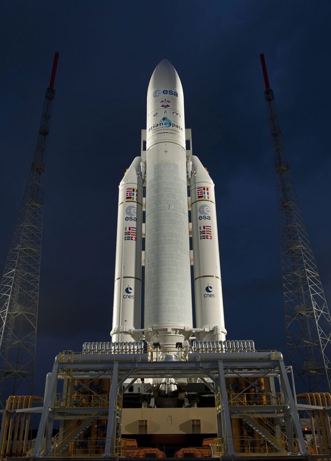 De Ariane 5 raket, maar daaraan de Albert Einstein-capsule.