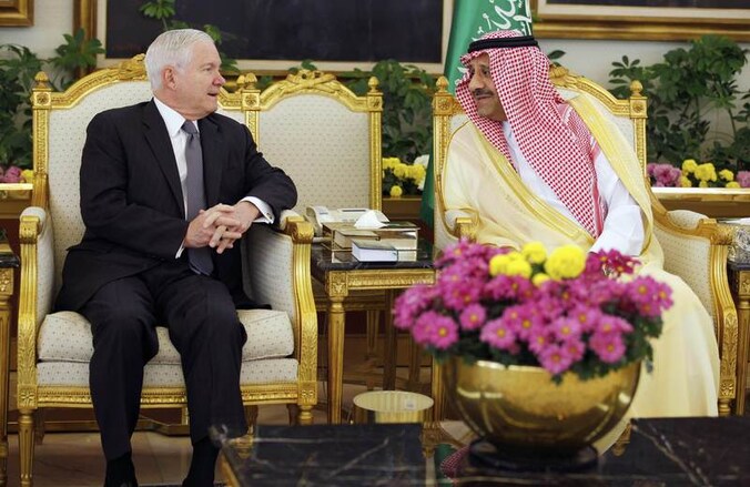 Robert Gates.