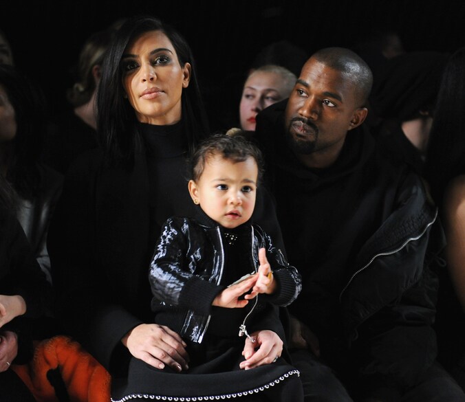 Kim Kardashian, North West en Kanye West.