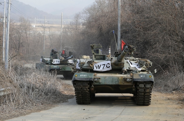 Oefening van het Zuid-Koreaanse leger bij de grens met Noord-Korea.