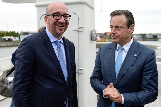 Charles Michel en Bart De Wever in de haven van Antwerpen. (Archieffoto.)