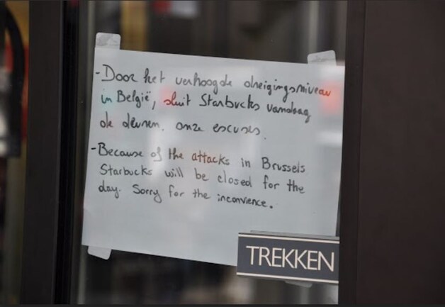 De Starbucks op de Korenmarkt in Gent heeft haar deuren gesloten.