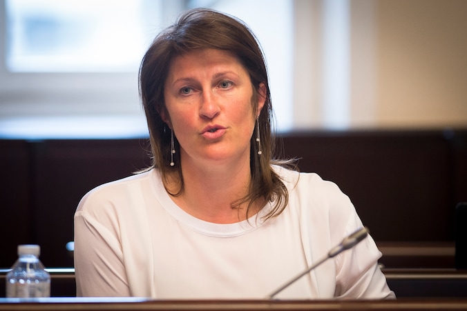 Minister van Mobiliteit Jacqueline Galant (MR).