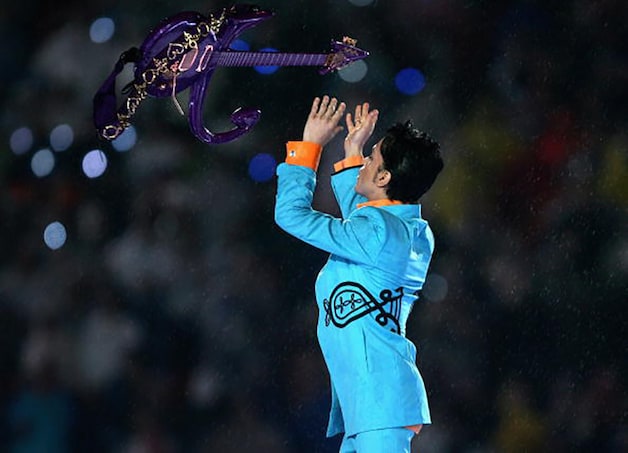 Prince bij de Super Bowl in 2007.