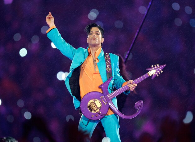 Prince tijdens de Amerikaanse Super Bowl in 2007