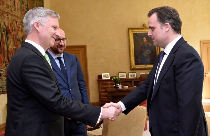 Philippe De Backer (Open Vld) legt de eed af bij koning Filip.