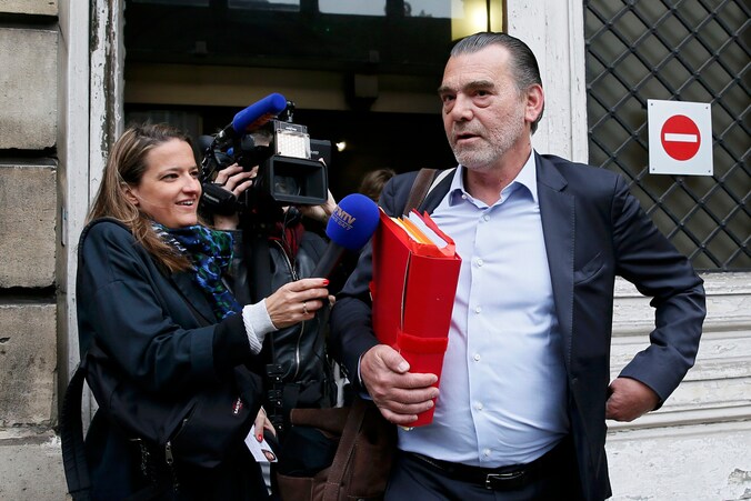Frank Berton na afloop van de eerste hoorzitting