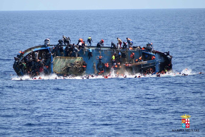 De grote meerderheid van de slachtoffers, meer dan 2.500 migranten, verdronk op weg naar Italië.