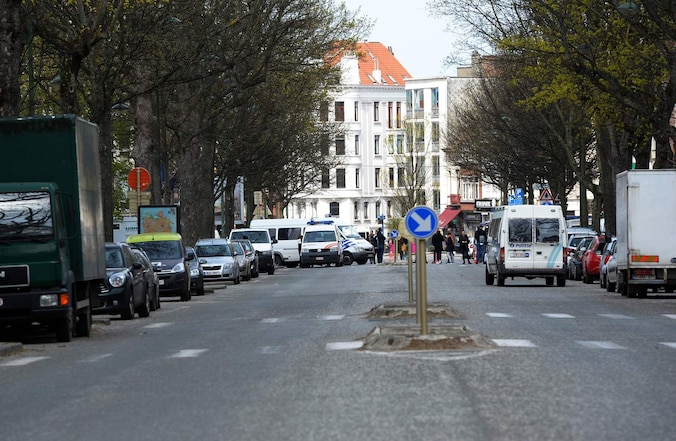 Archiefbeeld: huiszoekingen in Etterbeek in kader van het onderzoek naar de aanslagen in Parijs en die in Brussel op 22 maart.