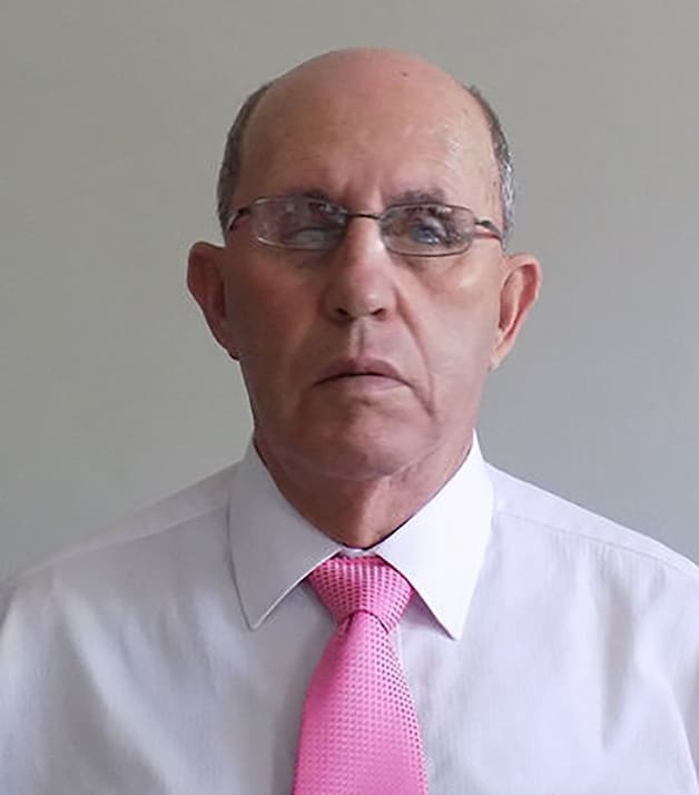Roberto Escobar.