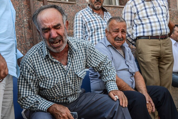 In Diyarbakir, dat veel Koerden zien als de hoofdstad van Koerdisch-Turkije, kostte de explosie van een autobom vorige week al vijf burgers het leven.