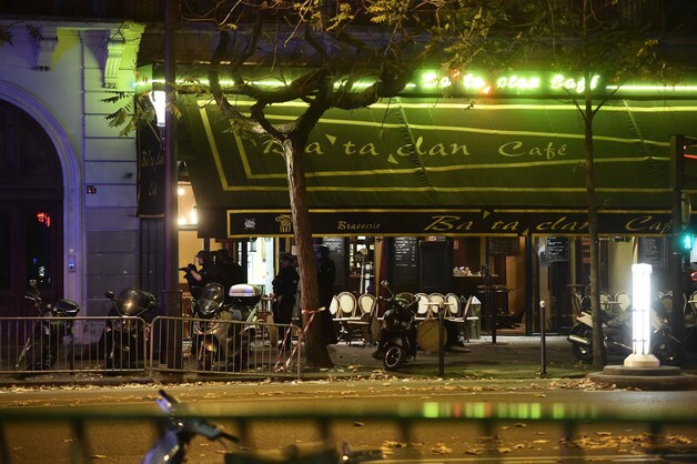 Op 13 november gijzelden terroristen concertgangers in de Franse hoofdstad. Daarbij lieten 26 mensen het leven.