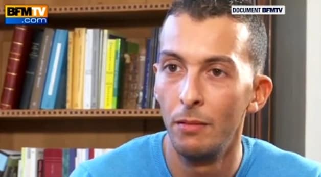 Mohamed Abdeslam, die gisteren na verhoor weer werd vrijgelaten.