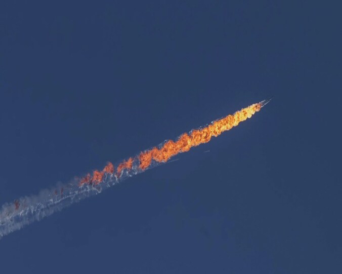 De Russische SU-24 die nabij de Turkse grens werd neergehaald.