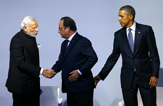 De Indiase premier Modi, Frans president Hollande en zijn Amerikaanse ambtsgenoot Obama zijn maar enkele van de wereldleiders die vandaag hun opwachting maakten in Parijs.