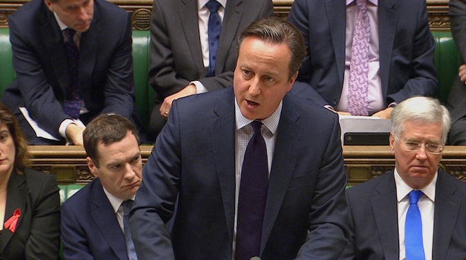 David Cameron tijdens het debat in het Britse lagerhuis over de uitbreiding van de luchtaanvallen van Irak naar Syrië.