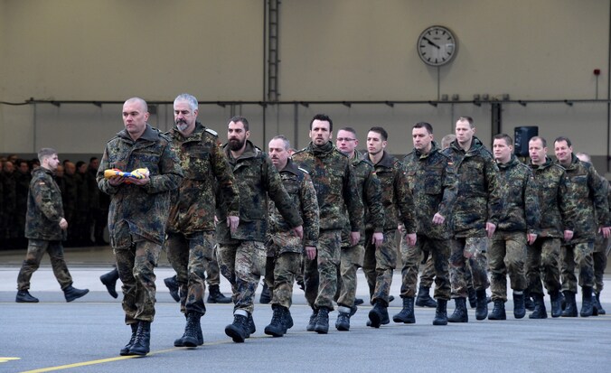 Archiefbeeld. Duitse soldaten die in december 2015 naar Syrië vertrokken.