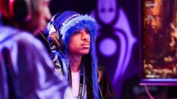 Dominique 'Sonic Fox' McLean is een professionele gamer