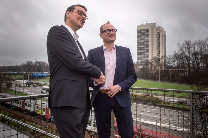 Leefbaarheidsintendant Alexander D'Hooge hier met minister van Mobiliteit Ben Weyts in december 2015.