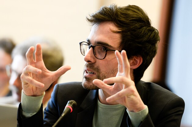 Kristof Calvo.