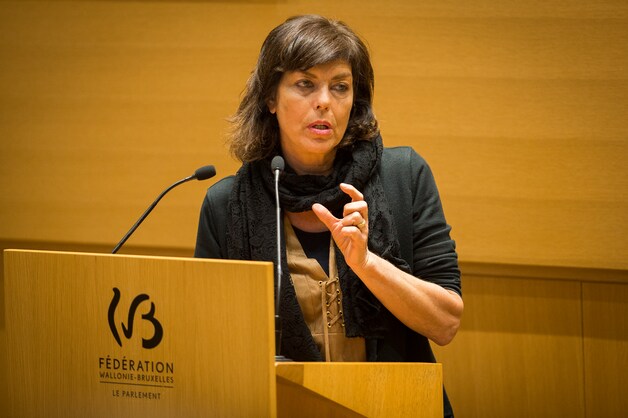 Joëlle Milquet(CdH), minister van Onderwijs in de Franse Gemeenschapsregering. In de vorige federale regering Di Rupo I was ze minister van Binnenlandse Zaken.