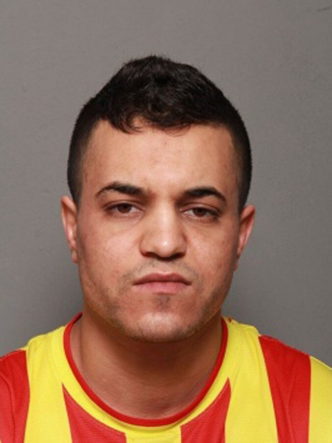 De terrorist diende zijn asielaanvraag in op naam van Walid Salihi.