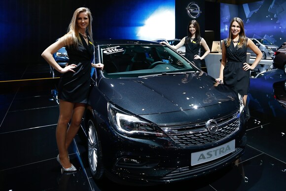 De Opel Astra op het Brusselse autosalon.