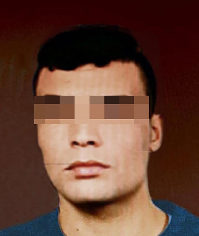 De dader die achter de tralies zit. Bild geeft Farouk B.S. vandaag in de krant volledig herkenbaar weer.
