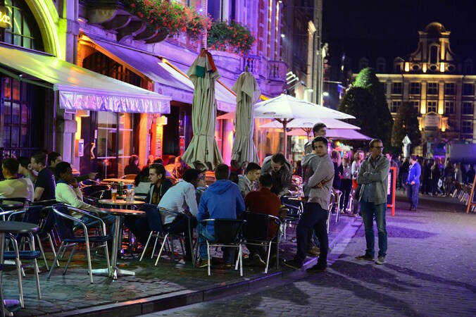 Archieffoto van de Oude Markt in Leuven.