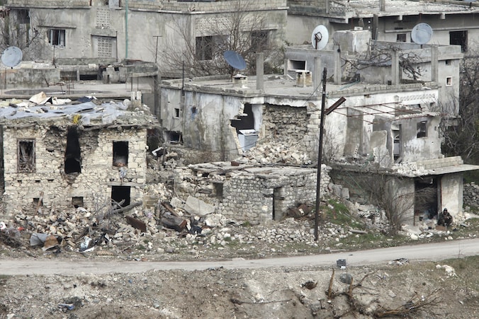 Het Syrische Rabiya nadat het Syrische leger de stad in de provincie Latakia heeft terugveroverd op de rebellen.