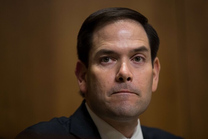 Het was niet zeker of Republikein Marco Rubio (foto) voor de nominatie van Rex Tilleson zou stemmen.