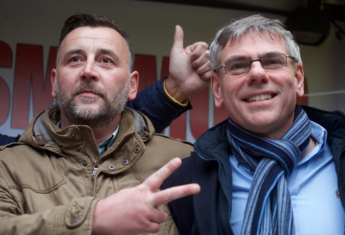 De Duitse Pegida-oprichter Lutz Bachmann demonstreerde samen met VB-boegbeeld Filip Dewinter gisteren in Antwerpen.