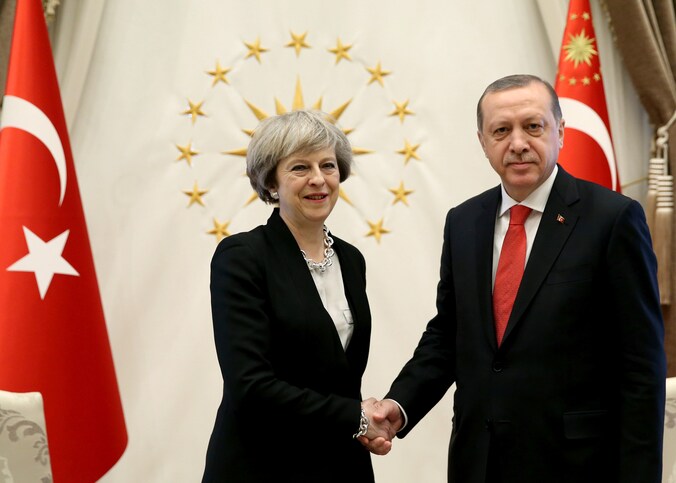 De Britse premier Theresa May en de Turkse president Tayyip Erdogan.