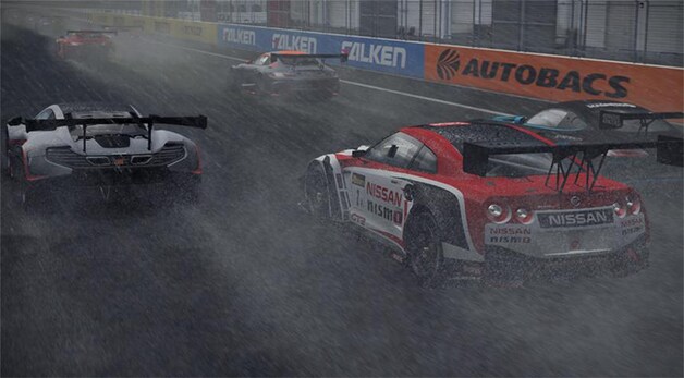 Nissan GTR GT3, McLaren 650S GT3