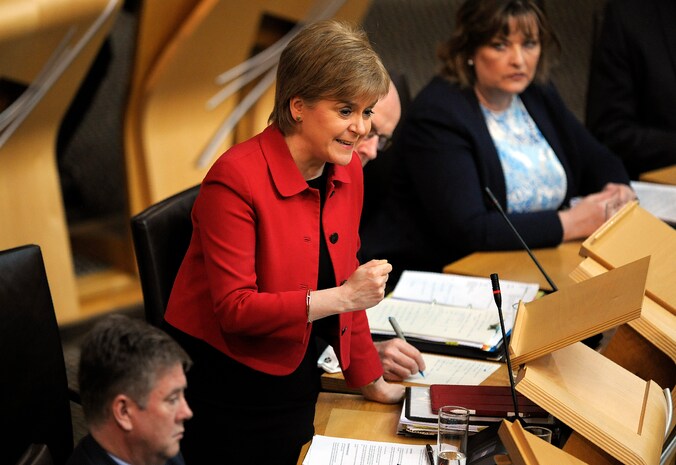 De Schotse premier Nicola Sturgeon, vandaag in het parlement in Edinburgh.