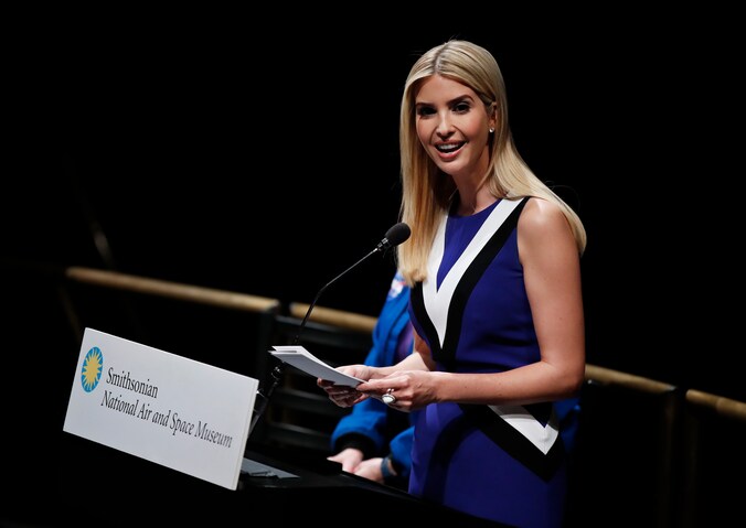 Ivanka Trump in het Smithsonian National Air and Space Museum in Washington, waar ze een toespraak houdt ter gelegenheid van de maand van de Vrouwen in de Geschiedenis.
