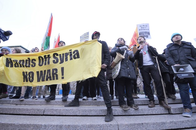 In de VS is er veel protest gekomen op de reactie van Trump op de gifgasaanval in Syrië.