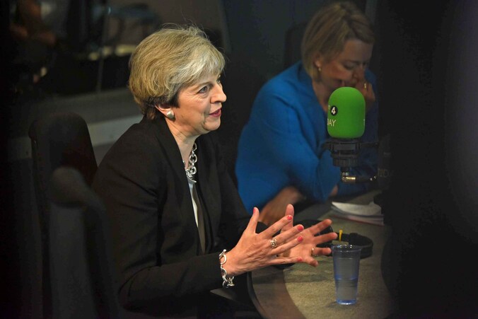 Premier Theresa May tijdens een interview met de BBC eerder vandaag.