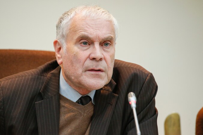 CD&V'er Eric Van Rompuy zei dat de verlaging ook gefinancierd moet worden.