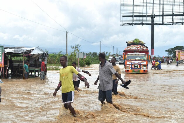 Overstromingen in Haïti nadat de orkaan voorbij trok.