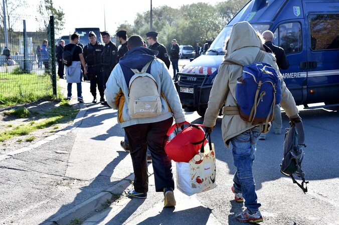 De laatste migranten in Calais.